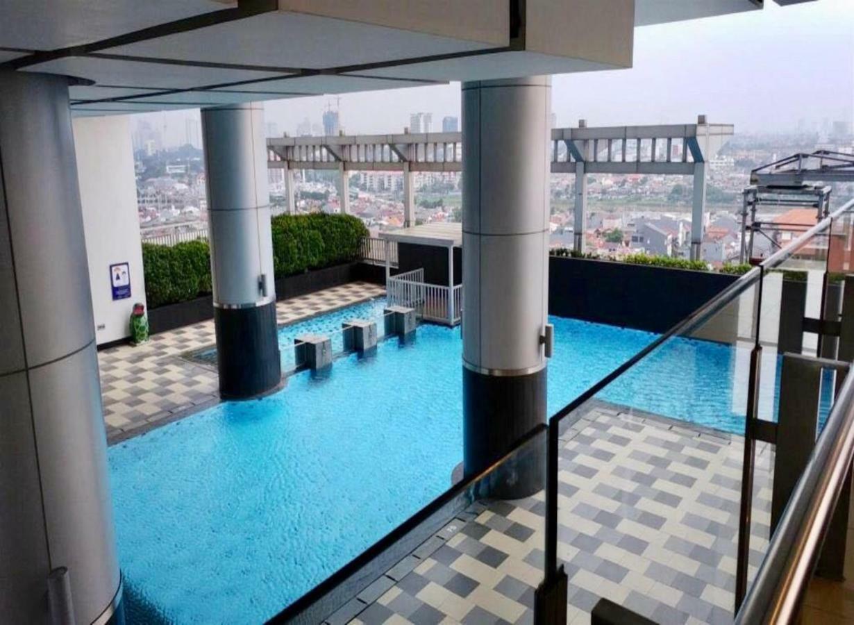 Cosmo Terrace At Thamrin City Jakarta Exterior foto
